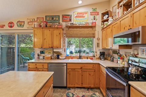 16486 Heath Dr, La Pine, OR 97739 photo 31