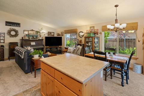 16486 Heath Dr, La Pine, OR 97739 photo 32