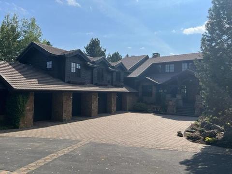 19256 Green Lakes Loop, Bend, OR 97702 photo 1