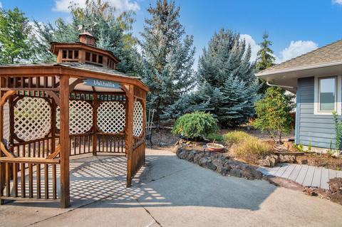 21131 SE Clairaway Ave, Bend, OR 97702 photo 56