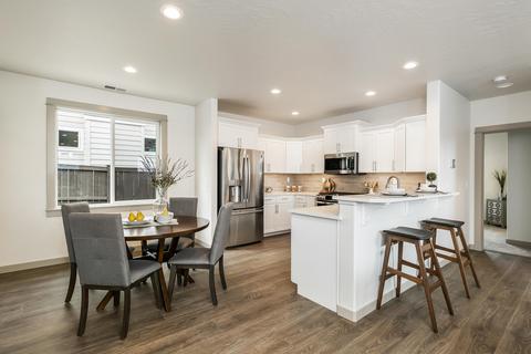62813 NE Cranbrook Pl, Bend, OR 97701 photo 6