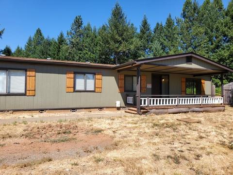 2500 Applegate Ave, Grants Pass, OR 97527 photo 1