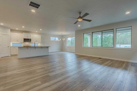 3014 NE Red Jasper Pl, Bend, OR 97701 photo 25