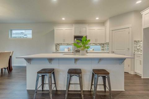 3014 NE Red Jasper Pl, Bend, OR 97701 photo 6