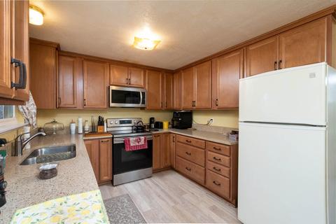 60867 SE Windsor Dr, Bend, OR 97702 photo 14