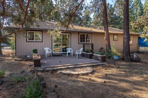60867 SE Windsor Dr, Bend, OR 97702 photo 5