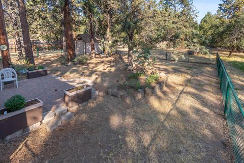 60867 SE Windsor Dr, Bend, OR 97702 photo 6