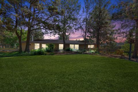 61282 Killowan Dr, Bend, OR 97702 photo 1
