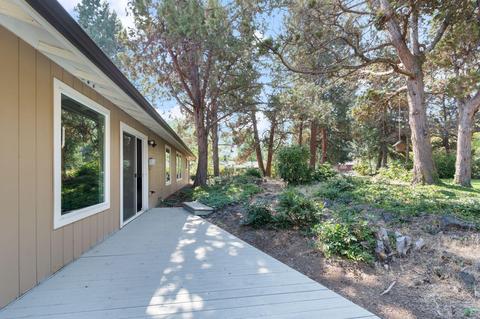 61282 Killowan Dr, Bend, OR 97702 photo 41