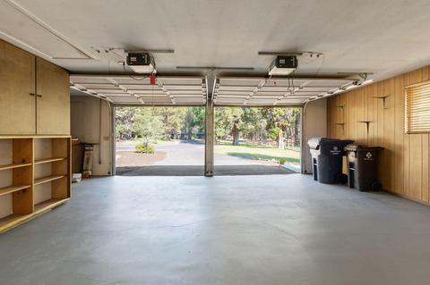 61282 Killowan Dr, Bend, OR 97702 photo 40
