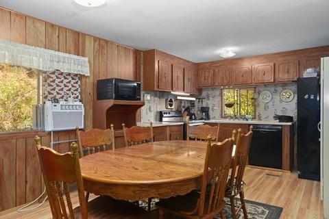 180 Stone Dr, Williams, OR 97544 photo 10