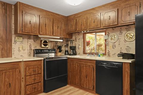 180 Stone Dr, Williams, OR 97544 photo 7