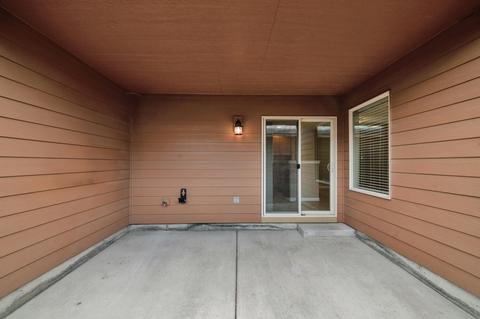 61193 Dayspring Dr, Bend, OR 97702 photo 32