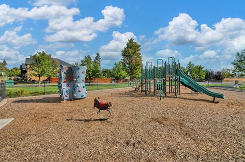 61193 Dayspring Dr, Bend, OR 97702 photo 40