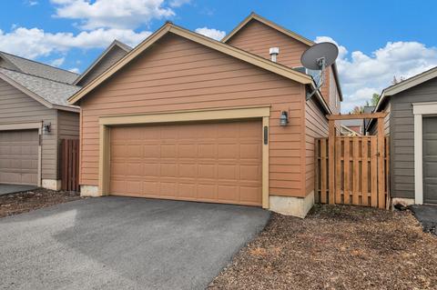 61193 Dayspring Dr, Bend, OR 97702 photo 35