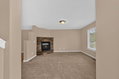 61193 Dayspring Dr, Bend, OR 97702 photo 5