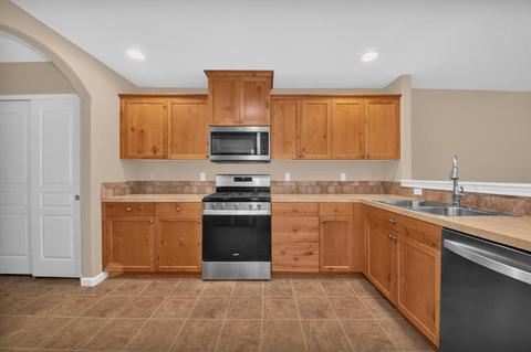 61193 Dayspring Dr, Bend, OR 97702 photo 13