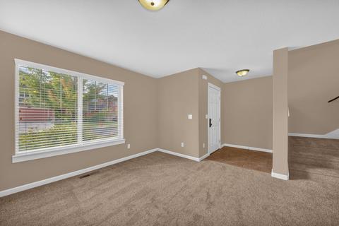 61193 Dayspring Dr, Bend, OR 97702 photo 8