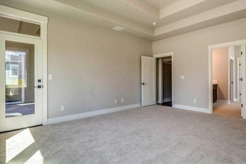 3834 NE Oakside Loop, Bend, OR 97701 photo 16