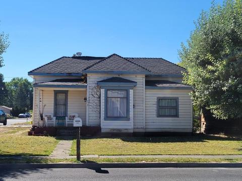 592 NE 7th St, Prineville, OR 97754