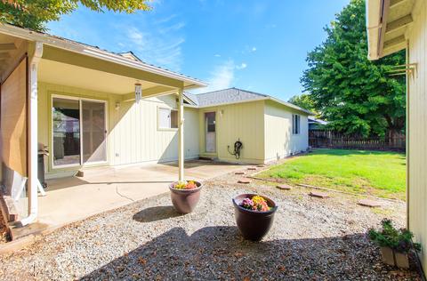 62 Eagle View Dr, Eagle Point, OR 97524 photo 29
