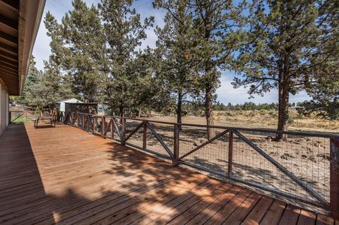 63922 Sunset Dr, Bend, OR 97703 photo 23