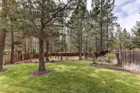 2653 NW Rainbow Ridge Dr, Bend, OR 97703 photo 32