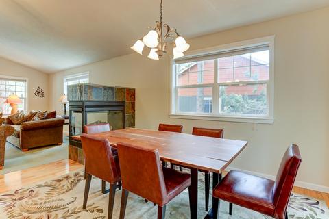 2653 NW Rainbow Ridge Dr, Bend, OR 97703 photo 7