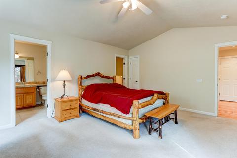 2653 NW Rainbow Ridge Dr, Bend, OR 97703 photo 16
