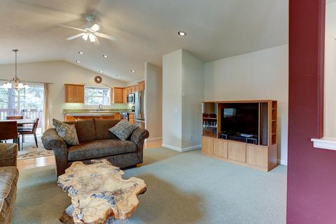 2653 NW Rainbow Ridge Dr, Bend, OR 97703 photo 6