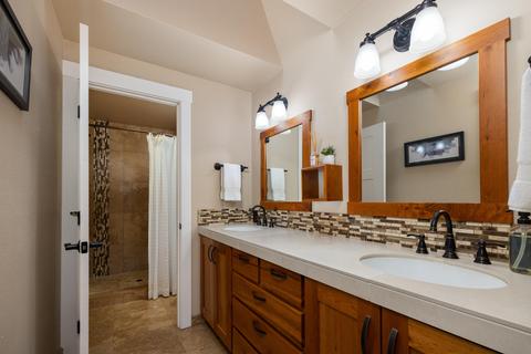 3159 NE Barrington Ct, Bend, OR 97701 photo 16