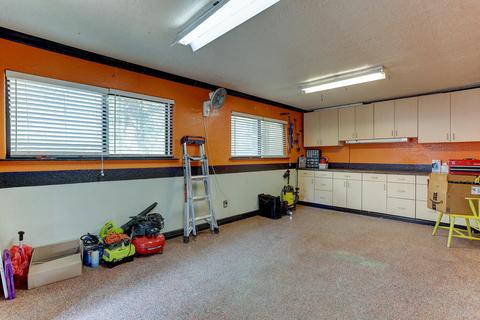 60962 Ashford Dr, Bend, OR 97702 photo 25