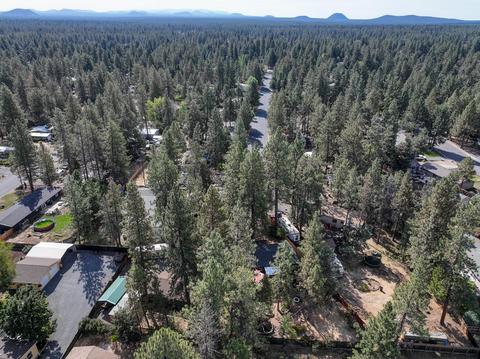 60962 Ashford Dr, Bend, OR 97702 photo 35