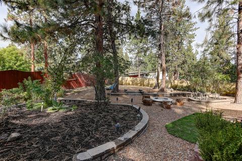 60962 Ashford Dr, Bend, OR 97702 photo 32