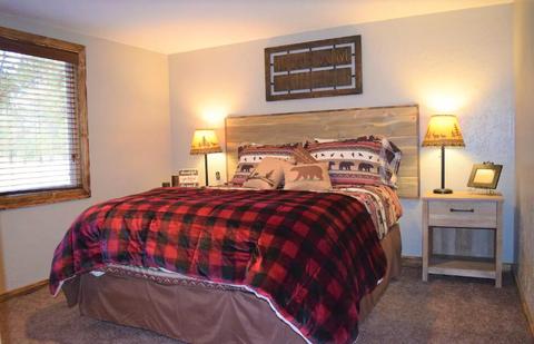 17890 Mockingbird Ln, Bend, OR 97707 photo 21