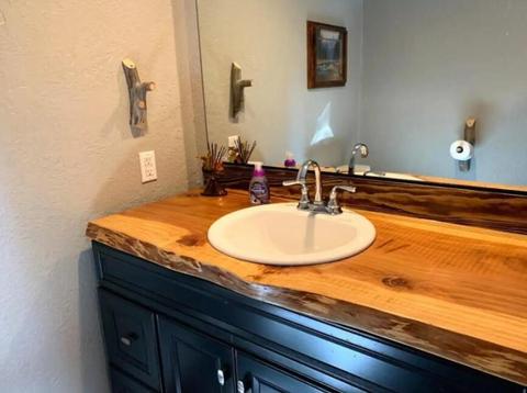17890 Mockingbird Ln, Bend, OR 97707 photo 24