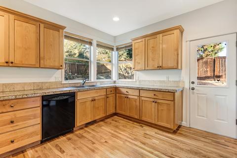 61491 Elder Ridge St, Bend, OR 97702 photo 11
