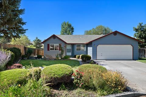 63259 Gallop Ct, Bend, OR 97701 photo 2