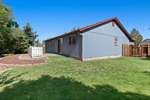 63259 Gallop Ct, Bend, OR 97701 photo 9