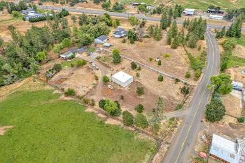 2975 Hammel Rd, Eagle Point, OR 97524 photo 41