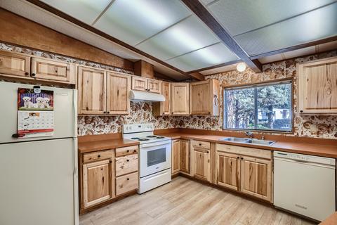 61000 Springcrest Dr, Bend, OR 97702 photo 5