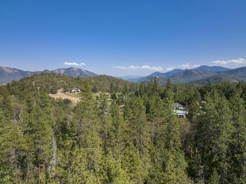 177 Stone Dr, Williams, OR 97544 photo 17