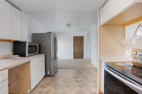 233 Barton Rd, Eagle Point, OR 97524 photo 13