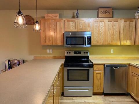 971 E Cascade Ave, Sisters, OR 97759 photo 6