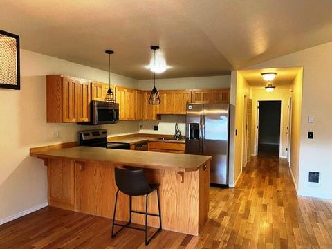 971 E Cascade Ave, Sisters, OR 97759 photo 8
