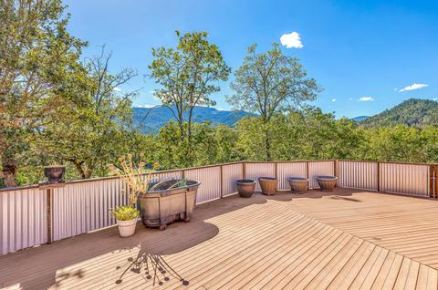 9552 N Applegate Rd, Grants Pass, OR 97527 photo 2