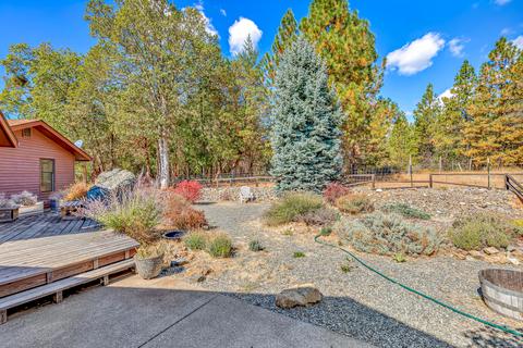 9552 N Applegate Rd, Grants Pass, OR 97527 photo 5