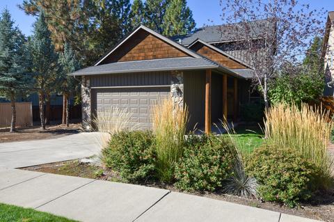 61327 Brianne Pl, Bend, OR 97702 photo 3