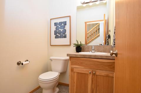 61327 Brianne Pl, Bend, OR 97702 photo 28