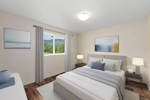 Bedroom - 601 E Forks Cir, Cave Junction, OR 97523 photo 1 of 3